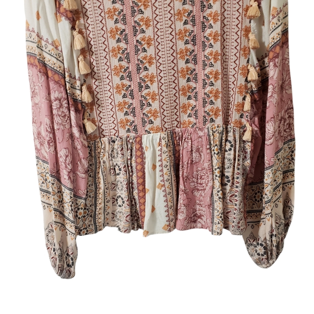 SOLD-American Eagle Pink Patchwork Peasant Top Boho Embroidered Tassel Flare M - Picture 3 of 16
